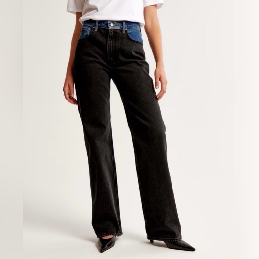 Abercrombie 90’s Relaxed Jeans